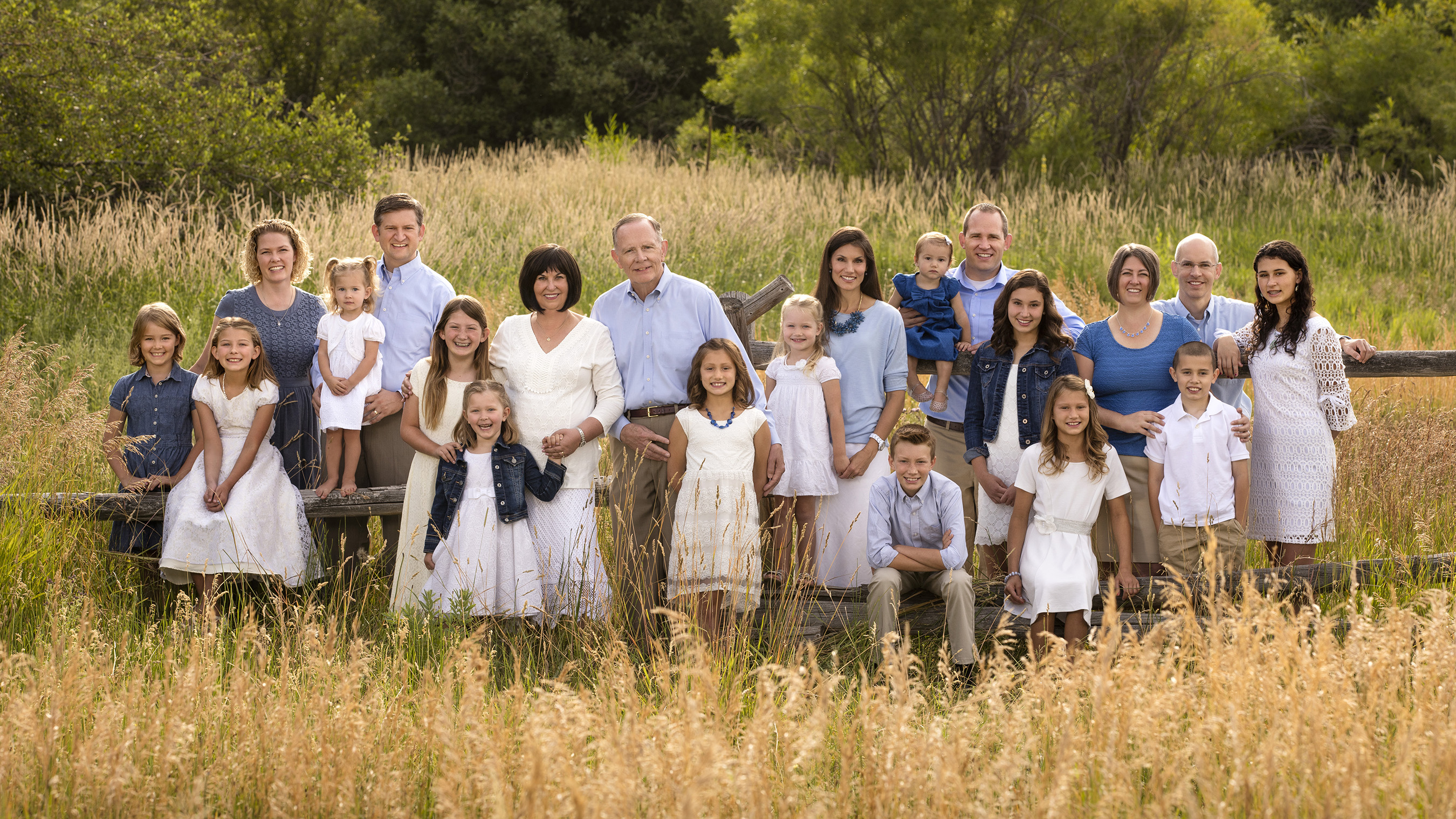 Extended Family Picture Ideas